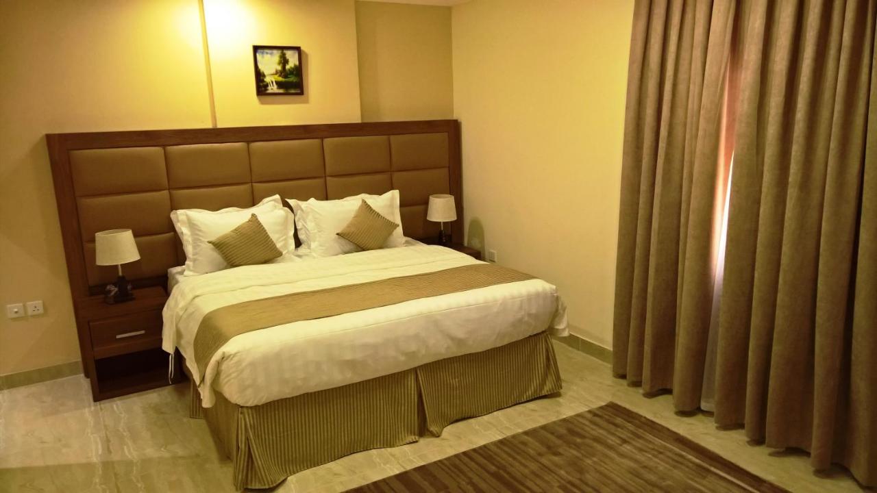 Gold Palace Serviced Apartments Jeddah Exterior foto