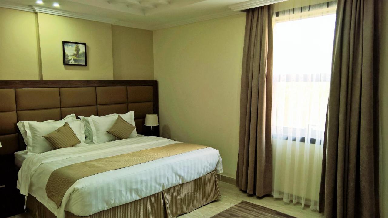 Gold Palace Serviced Apartments Jeddah Exterior foto